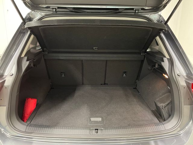 Tiguan Highline 2.0 TDI DSG NAVI SHZ ACC