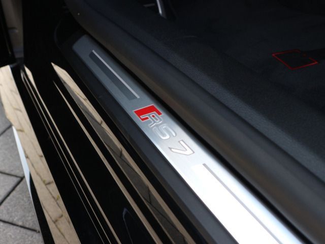 Audi RS7 - Bild 27