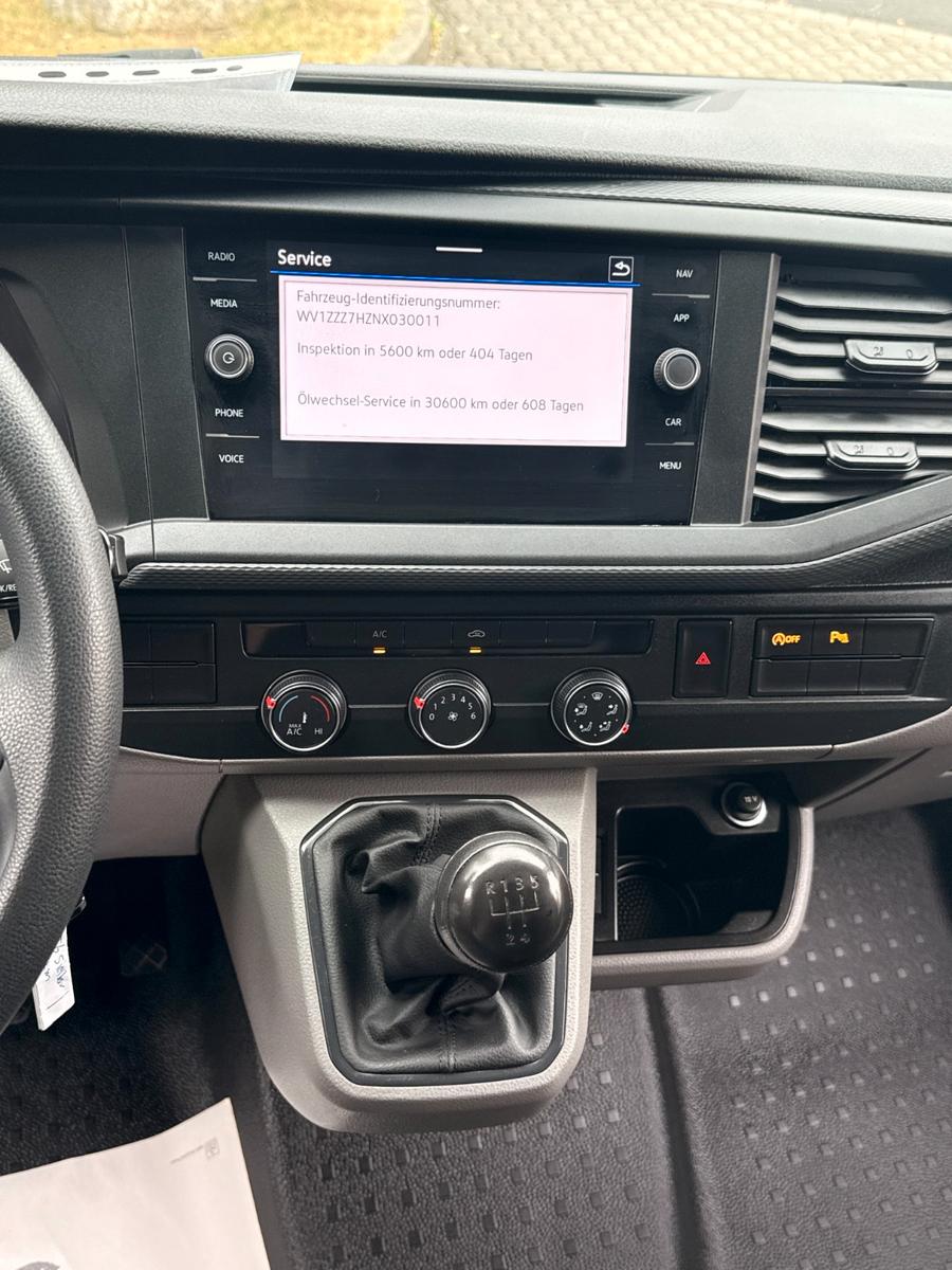 Volkswagen T6.1 2.0 TDI Transporter Kasten FWD*GR.NAVI*PDC*