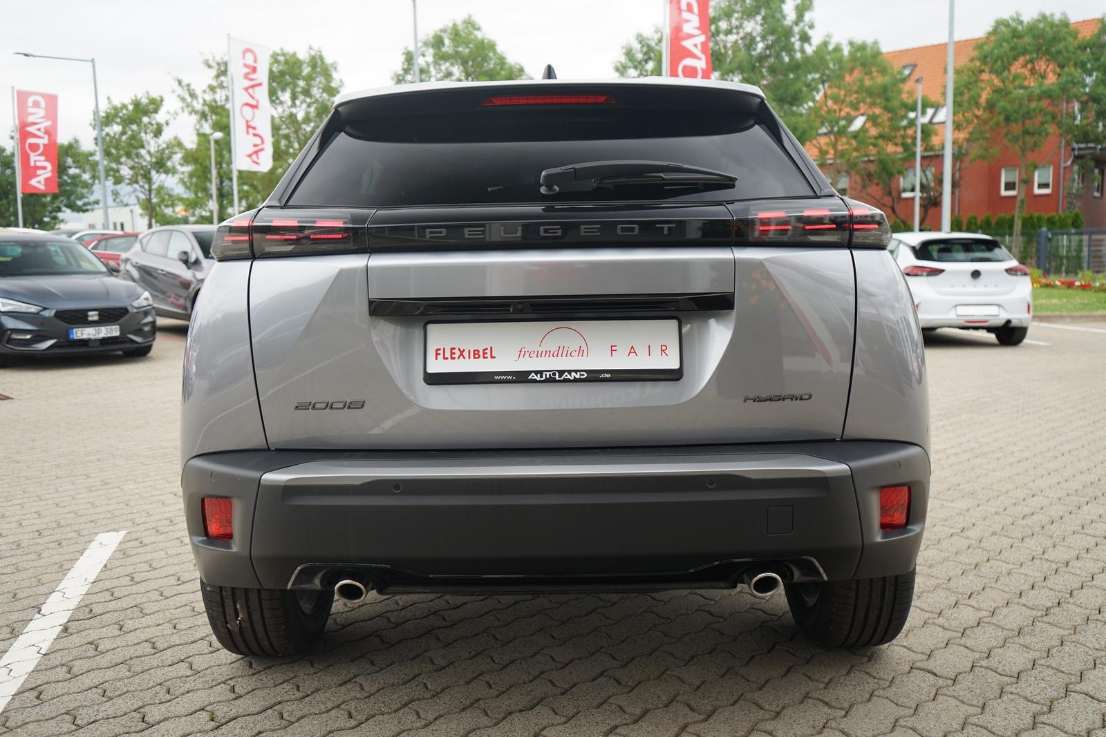 Peugeot 2008 PureTech 145 Aut. LED ACC Navi 360°