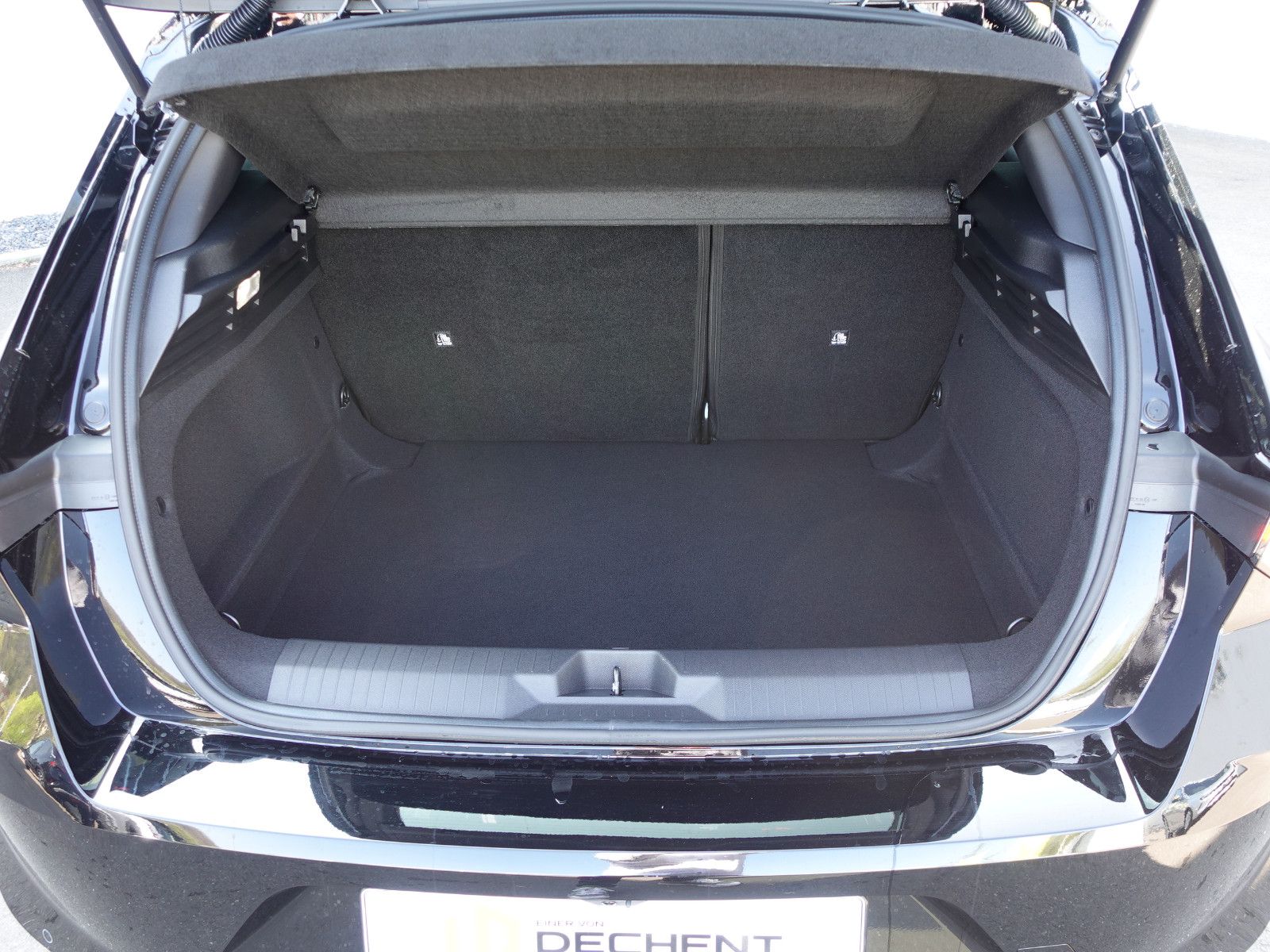 Fahrzeugabbildung Opel Astra Edition 1.2T,Navi,Kamera,Sitzhzg,AGR-Sitz
