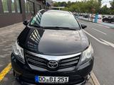 Toyota Avensis Combi 2,2-l-D-4D Automatik Sehr gepflegt - Toyota Avensis in Gelsenkirchen