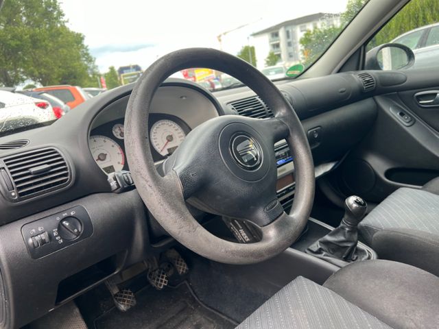 Fahrzeugabbildung Seat Leon Torro 1.6 Klimaautomatik SHZ