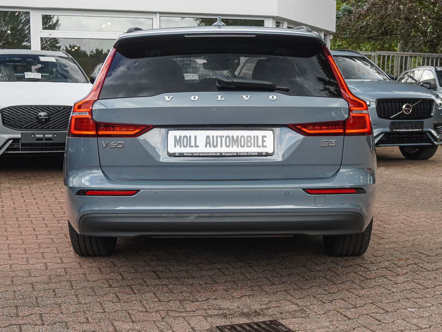 Volvo V60 Kombi Core B3 Benzin EU6d AHK Digitales Cock foto 5
