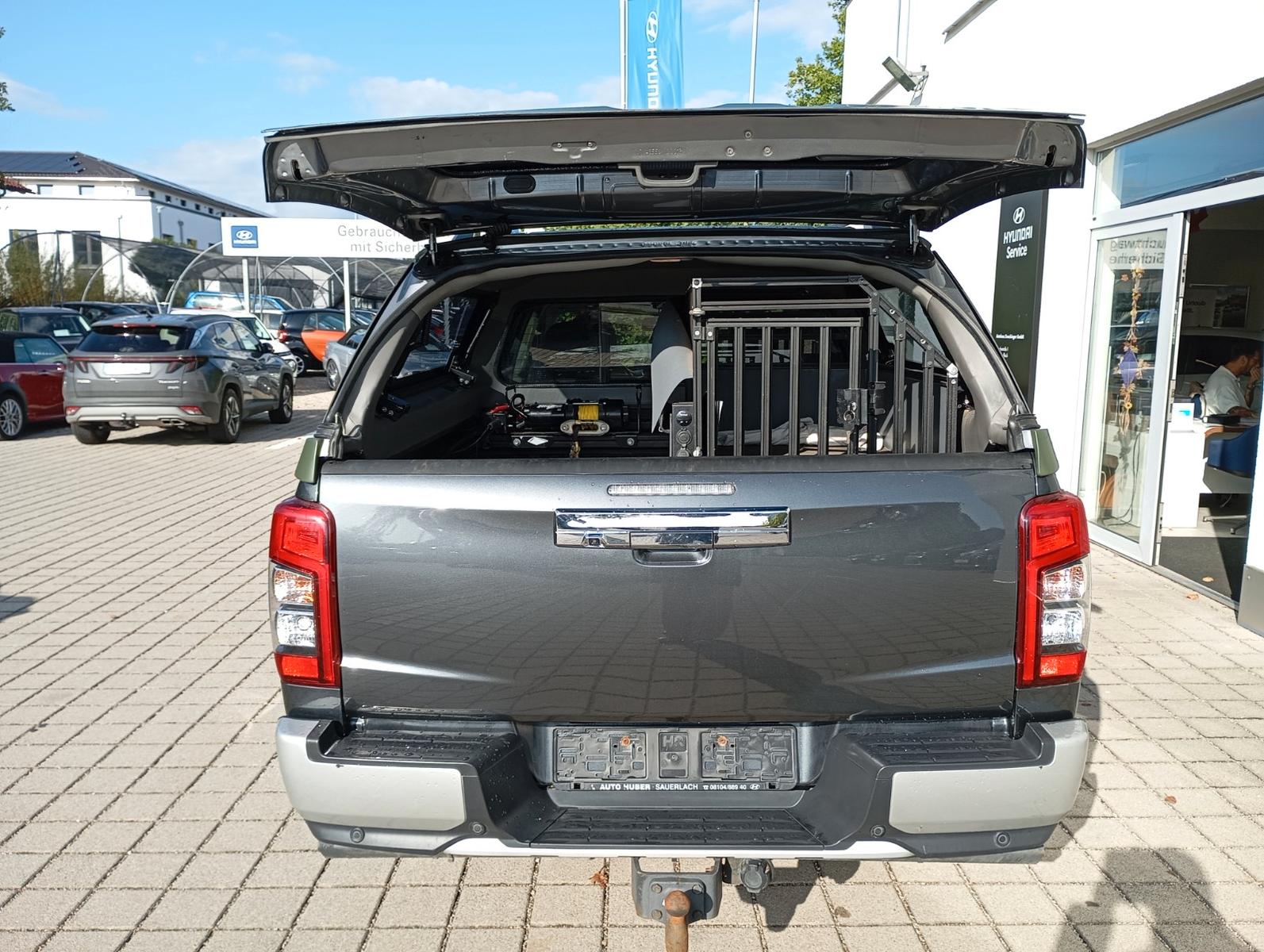 Mitsubishi L200 Top 2.3 Diesel Doppelkabine 4WD A/T