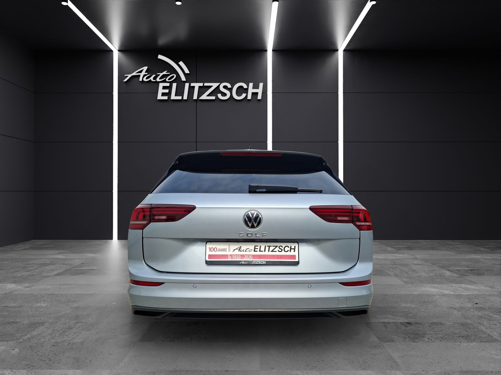 Fahrzeugabbildung Volkswagen Golf VIII Variant TDI Life DSG LED Navi AID HUD