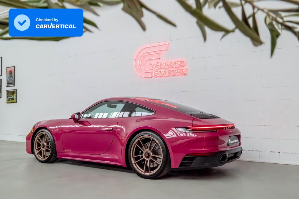 Image of Porsche 992