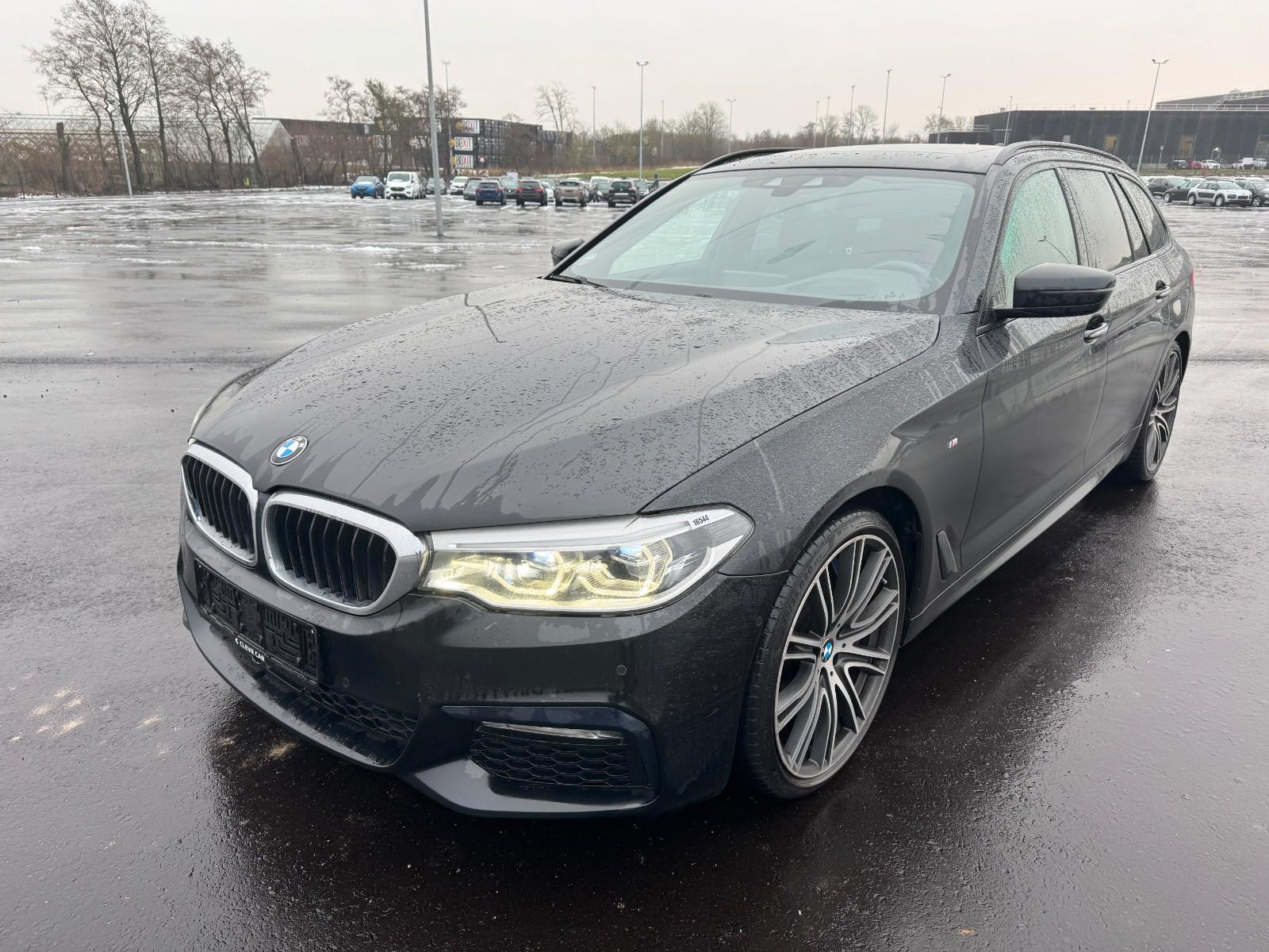 BMW 540i Touring 340PS xDrive M-Sport 16544