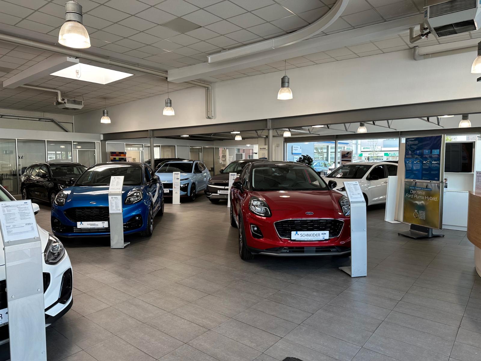showroom-image-bottom