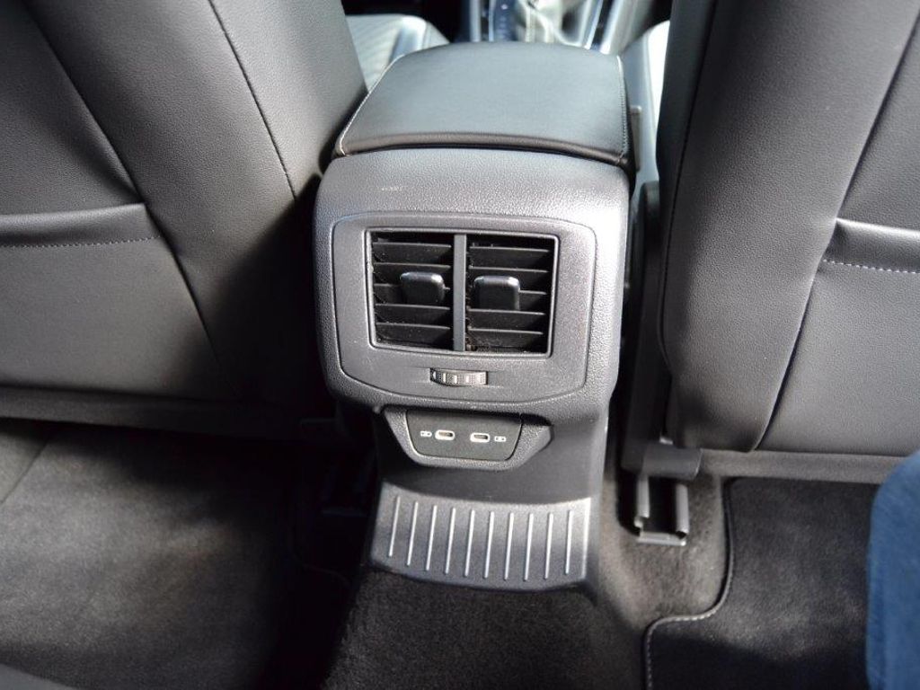 T-Roc 2.0 TSI 190 PS 4M DSG R-Line AHK/19-ZOLL+D