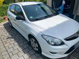 Hyundai i30 1.6 Crdi 90 PS Klimaanlage Tüv... - Hyundai i30 mit Diesel-Antrieb: Ps