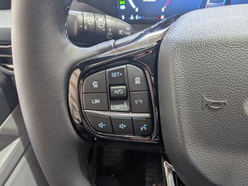 Ford Tourneo Custom L1 Active MATRIX B&O