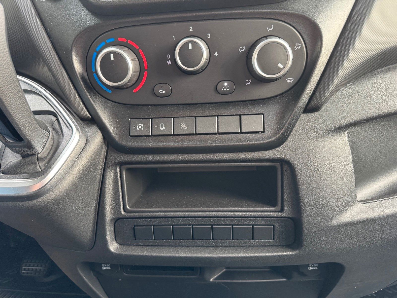 Fahrzeugabbildung Iveco Daily 35S16 *R.3750mm*Automatik*AHK*Kamera*