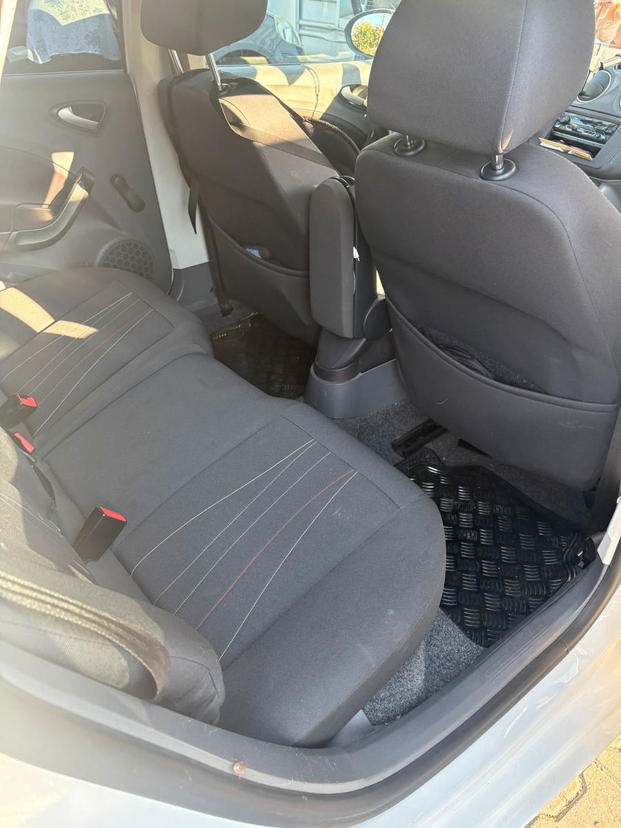 Seat Ibiza 2012 — engine 86 HP (63kW)
