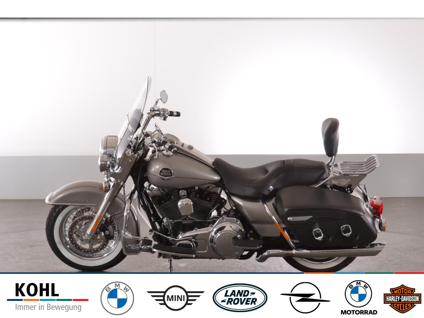 Harley-Davidson Road King Classic FLHRC mit WILBERS Fahrwerk