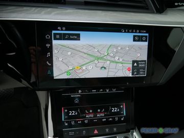 Audi Q8 e-tron - 10