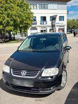 Volkswagen Touran 2,0 tdi - gebrauchte VW Touran aus dem Jahr 2003