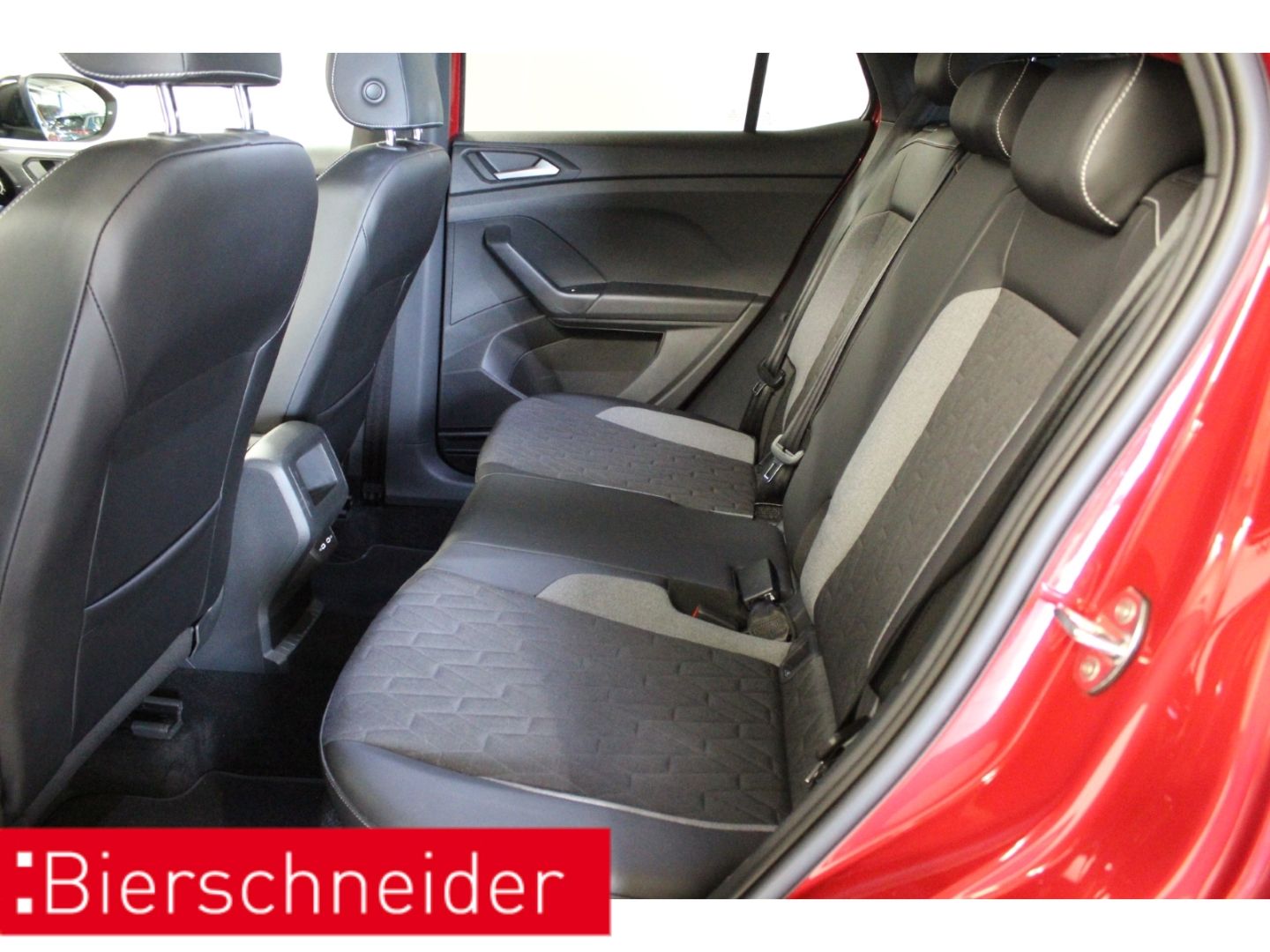 Volkswagen T-Cross - Bild 12