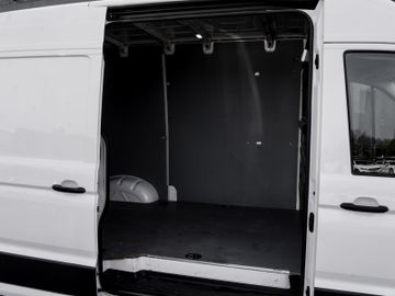 Volkswagen Crafter - 12
