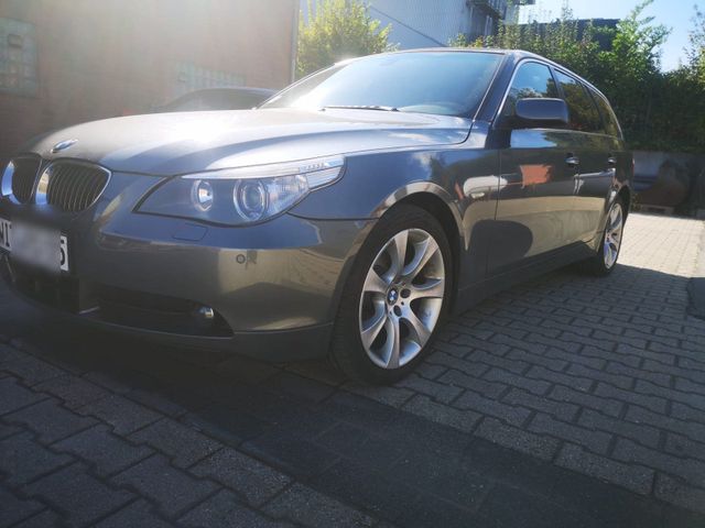 BMW 523 i A Touring