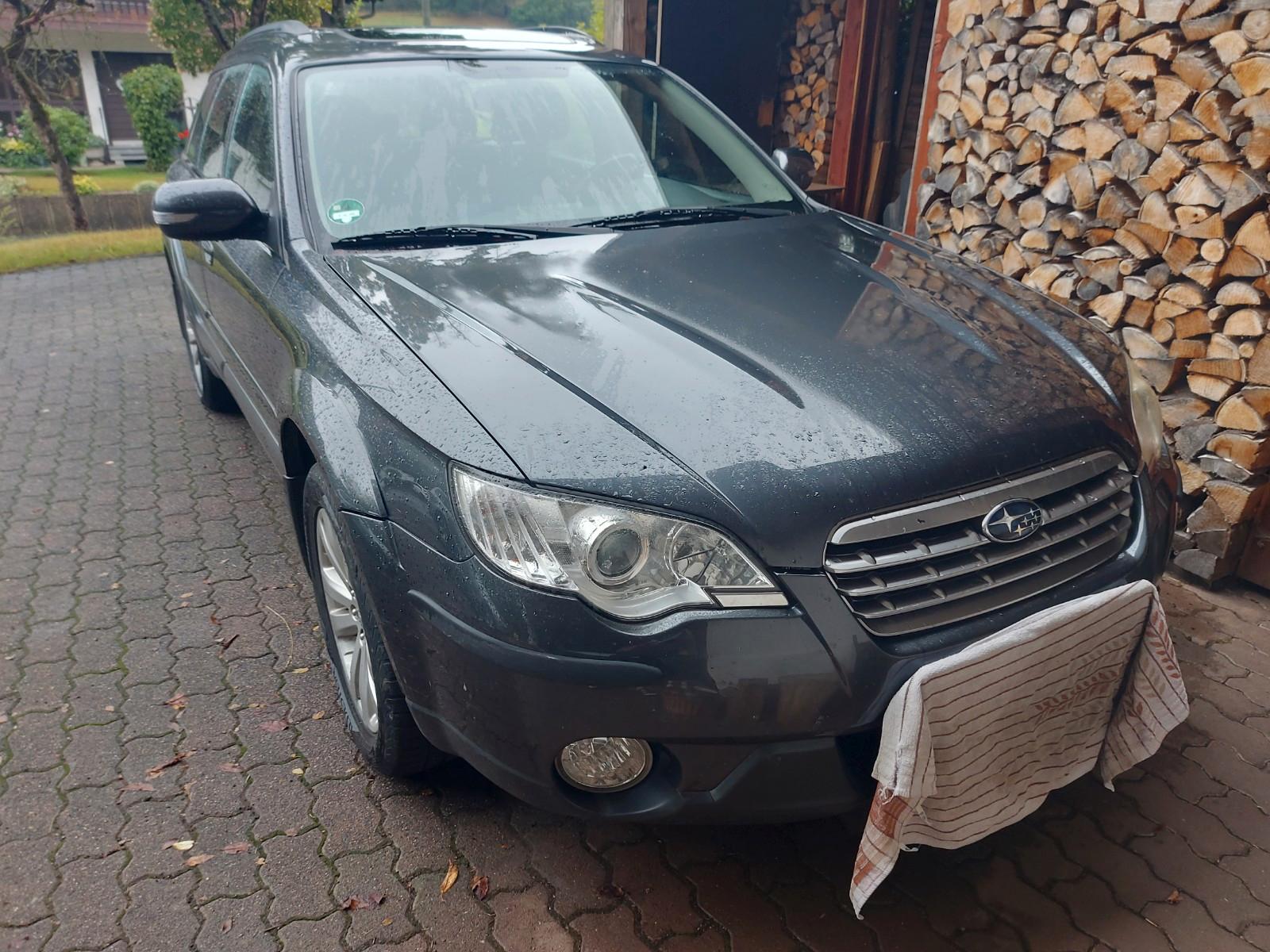 Subaru Outback 2007 — вигляд ззаду