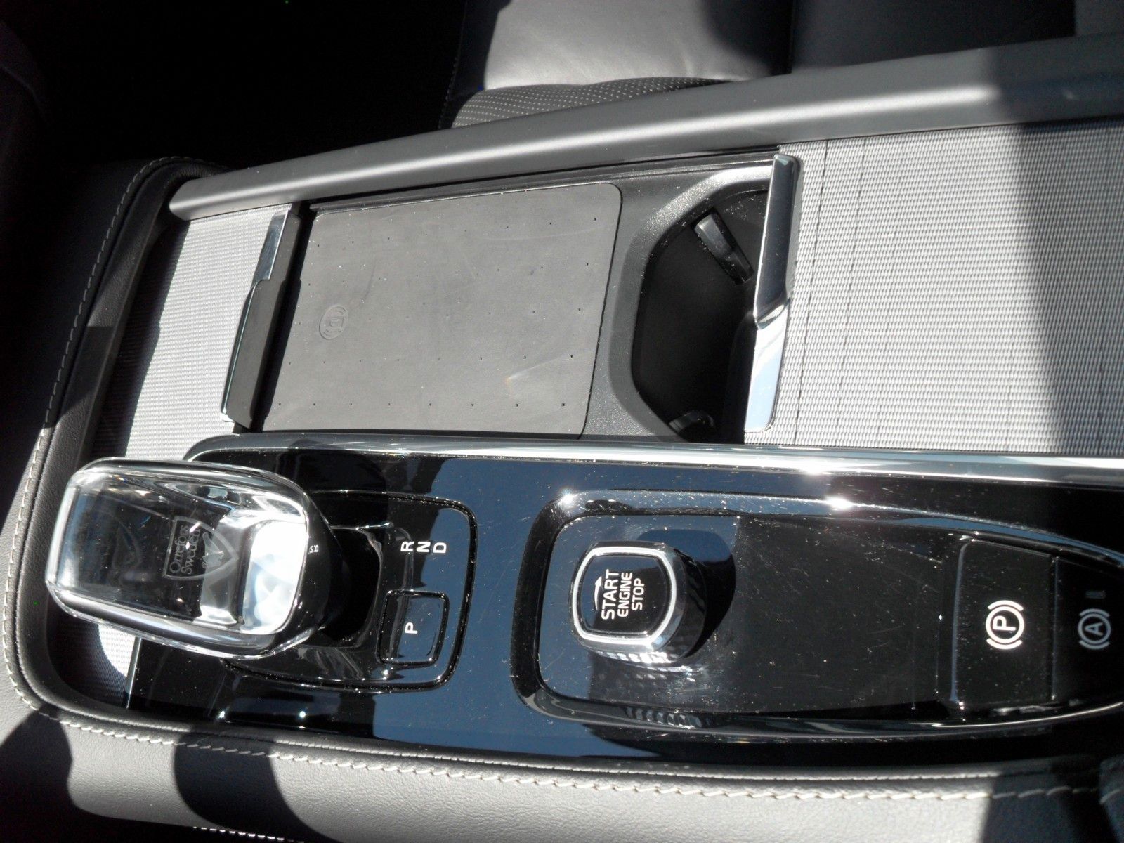 Fahrzeugabbildung Volvo V90 B4 Cross Country Plus AWD