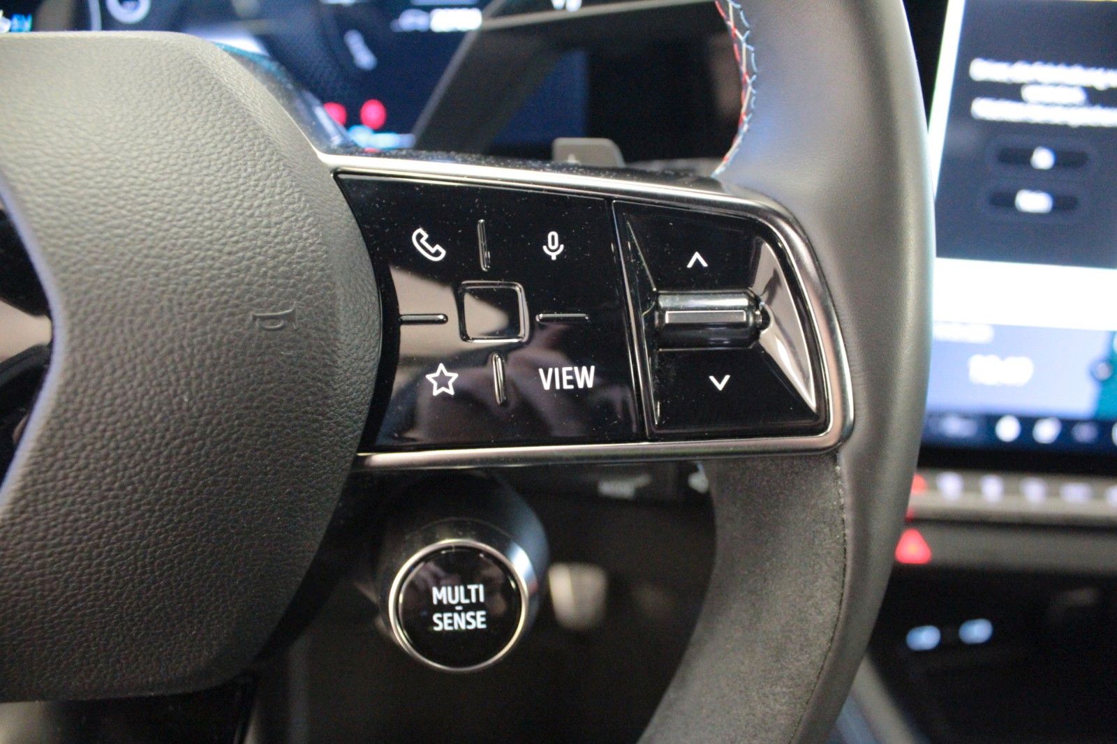 Fahrzeugabbildung Renault Espace Full Hybrid 200 Esprit Alpine 7 Sitzer