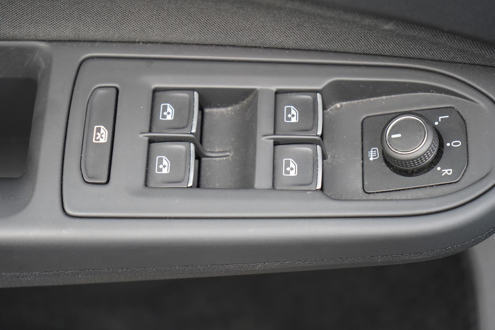 Volkswagen Golf VIII Variant 2.0 TDI Life LED ACC Spurhalte, миниатюра 25
