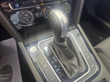 Volkswagen Passat - 8