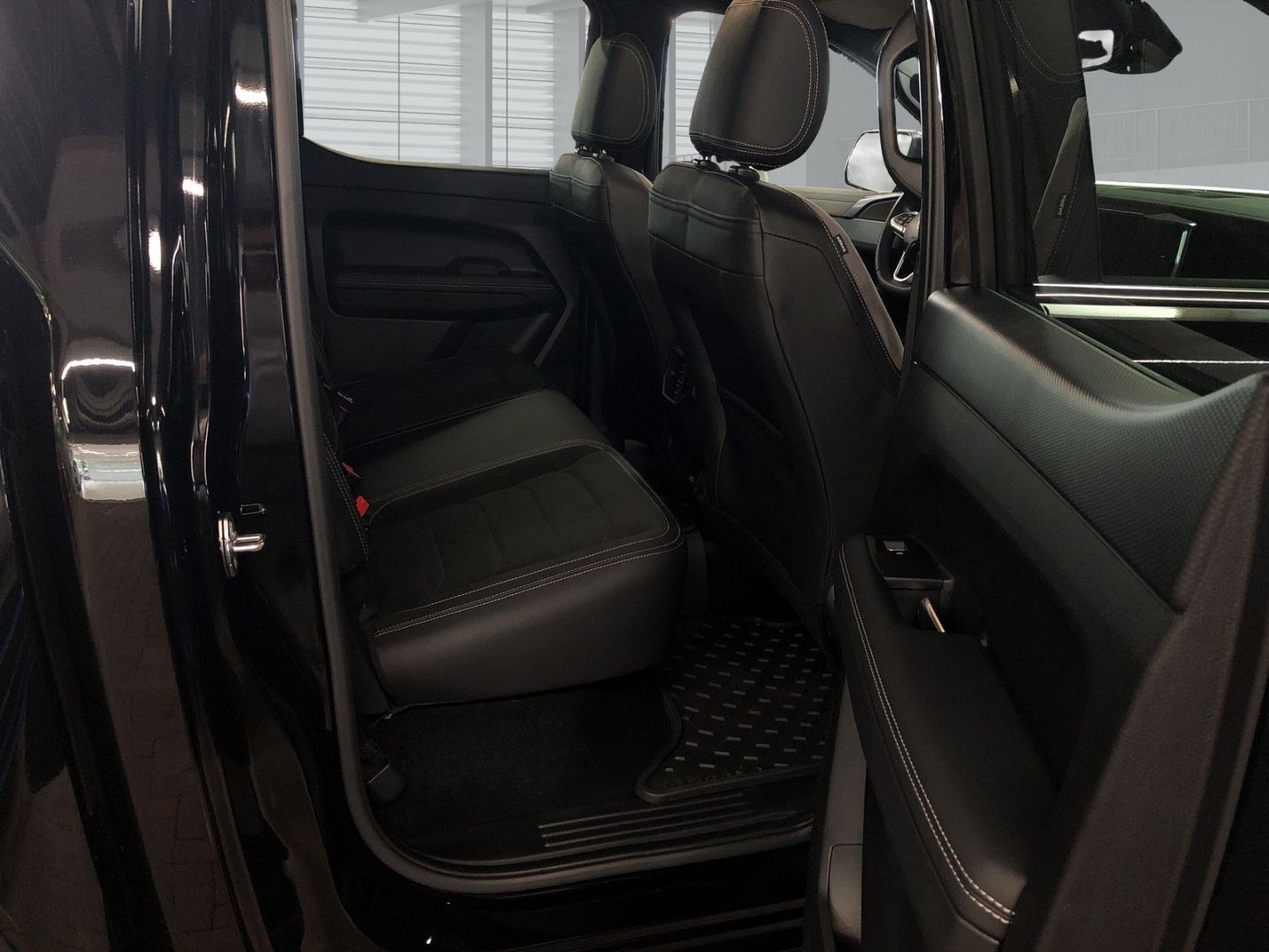 Fahrzeugabbildung Volkswagen Amarok Style DC 3.0 TDI DSG 4Motion AHK-abnehmba