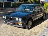 BMW 320 - BMW 320 aus 1986