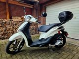 Piaggio Liberty 125 iGet E5 Sport-Version - Angebote