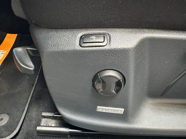Volkswagen Golf Sportsvan Highline*Pano*Navi*