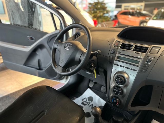 Toyota Yaris Basis