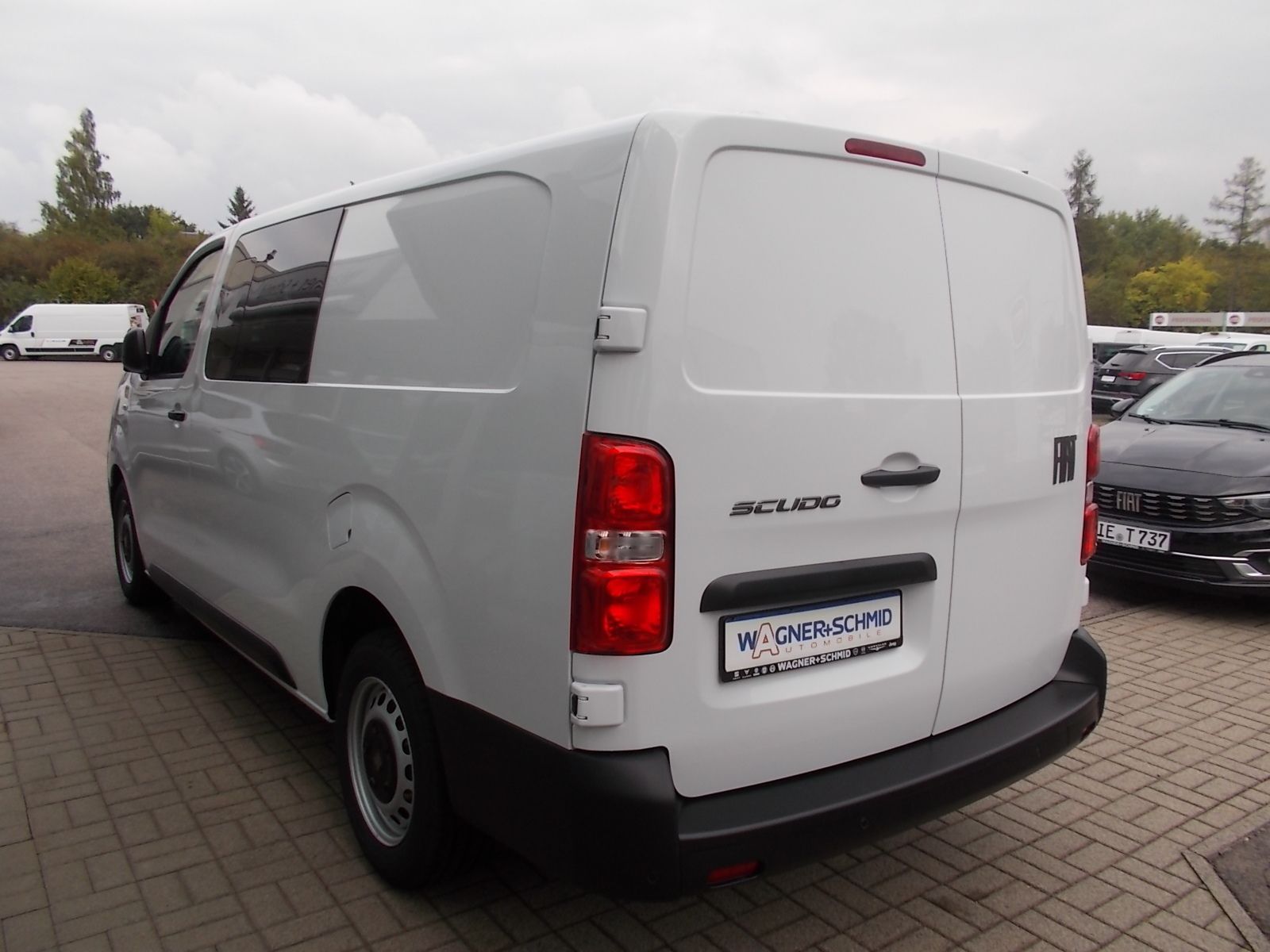 Fahrzeugabbildung Fiat Scudo Flexcab 2.0 BlueHDi L3 Lang 6 Sitze