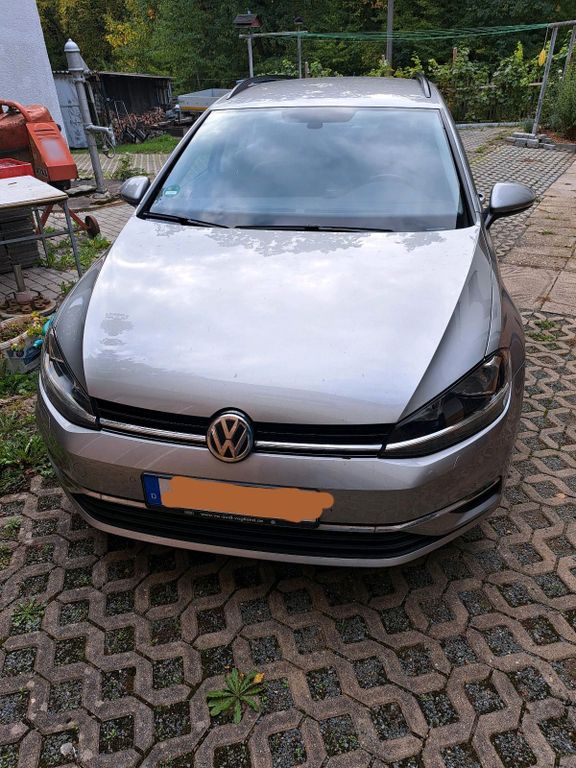 Image of Volkswagen Golf