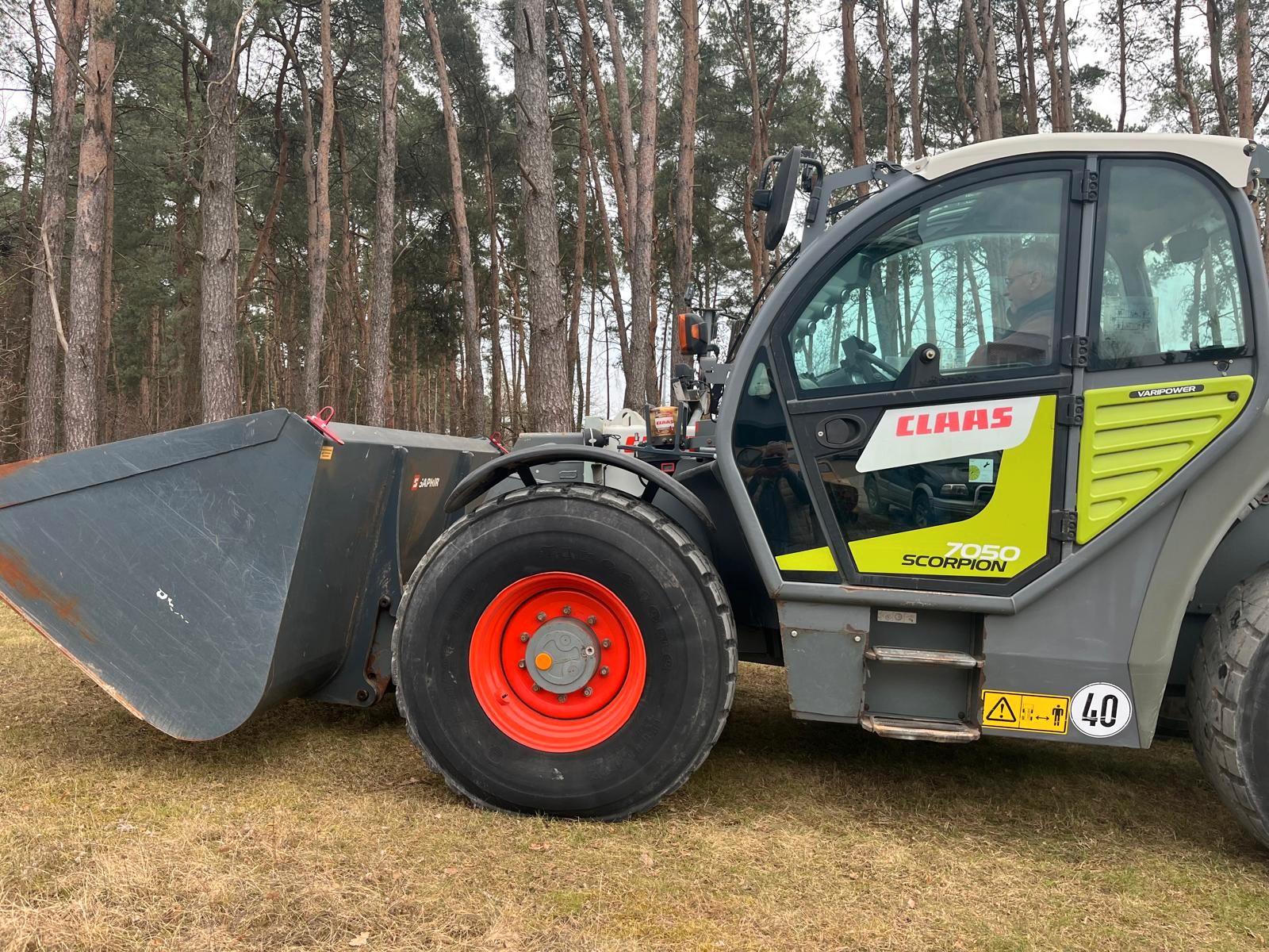 Claas Scorpion