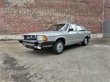 Audi 100 GL 5E - Audi 100: 5e