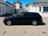 Volkswagen Passat Variant*MASSAGE*8FACH*KAMERA*NAVI*1HAND - Volkswagen Passat Variant: 1.8