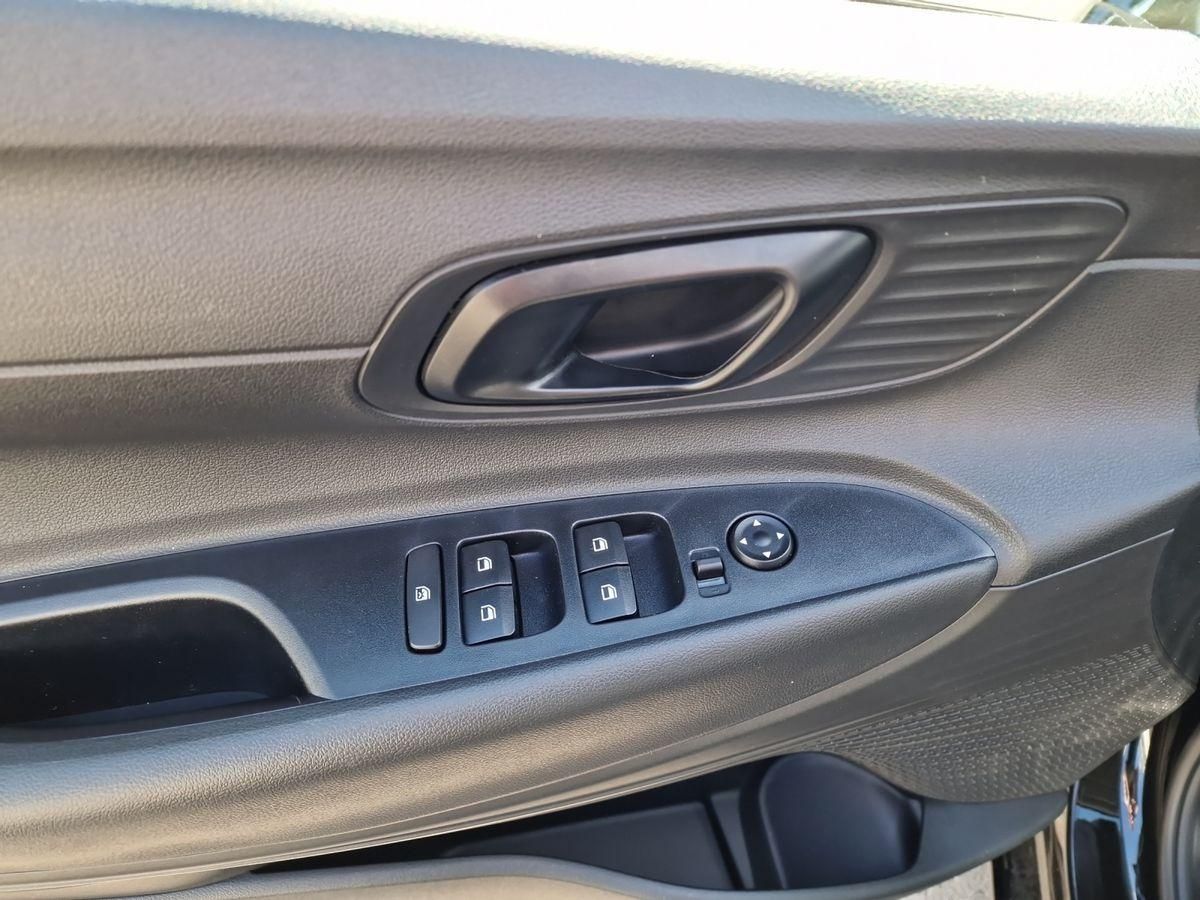 Hyundai i20 – Bild 17
