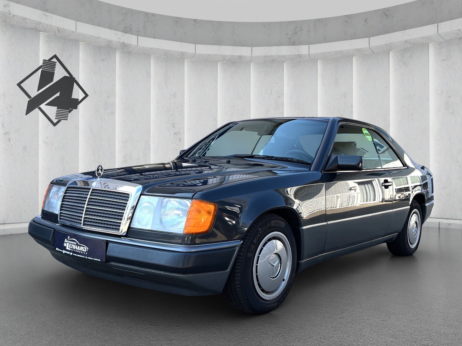 Fahrzeugabbildung Mercedes-Benz E 230 CE*W124C*1 Hand*128tkm* Guter Zustand*