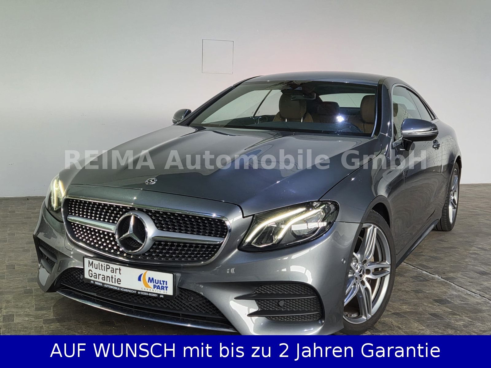 Fahrzeugabbildung Mercedes-Benz E 200 E Coupe AMG, LED, Leder, Assistentspaket