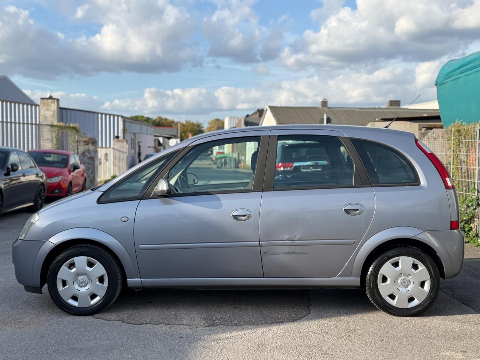 Opel Meriva 1.6 Cosmo *KLIMAAUTOMATIK*HU/AU 2027*