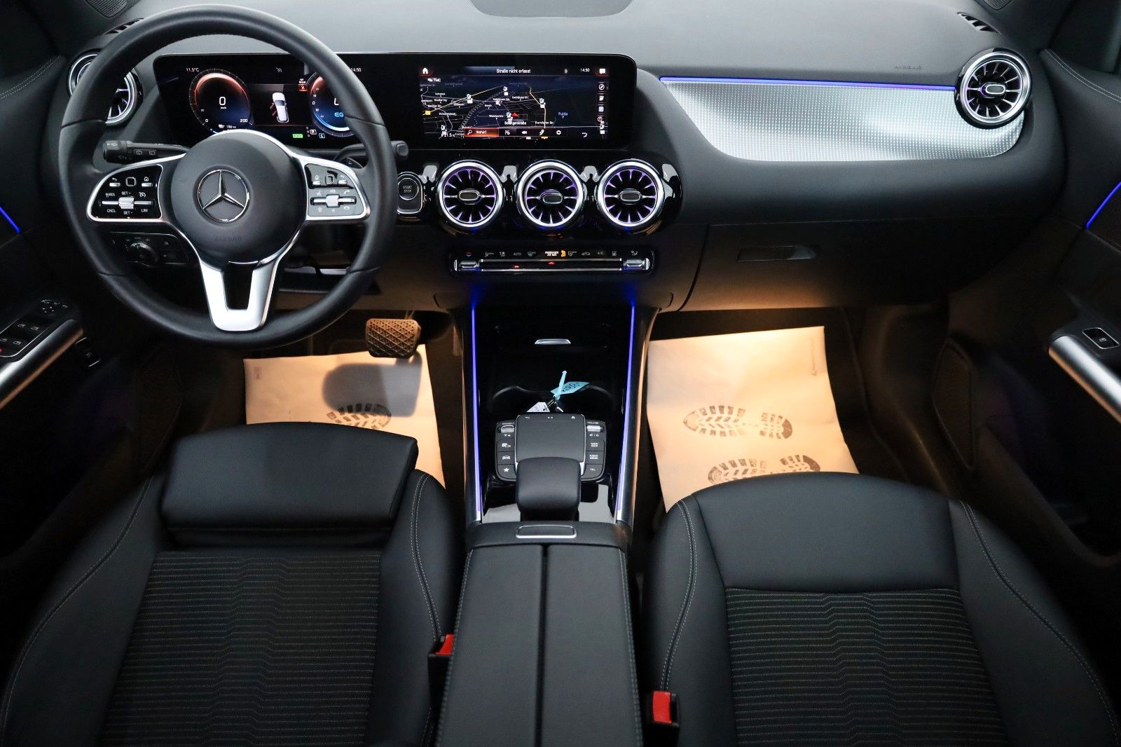 Fahrzeugabbildung Mercedes-Benz EQA 250, Progressive T.Leder,Navi,LED,SH,Kamera