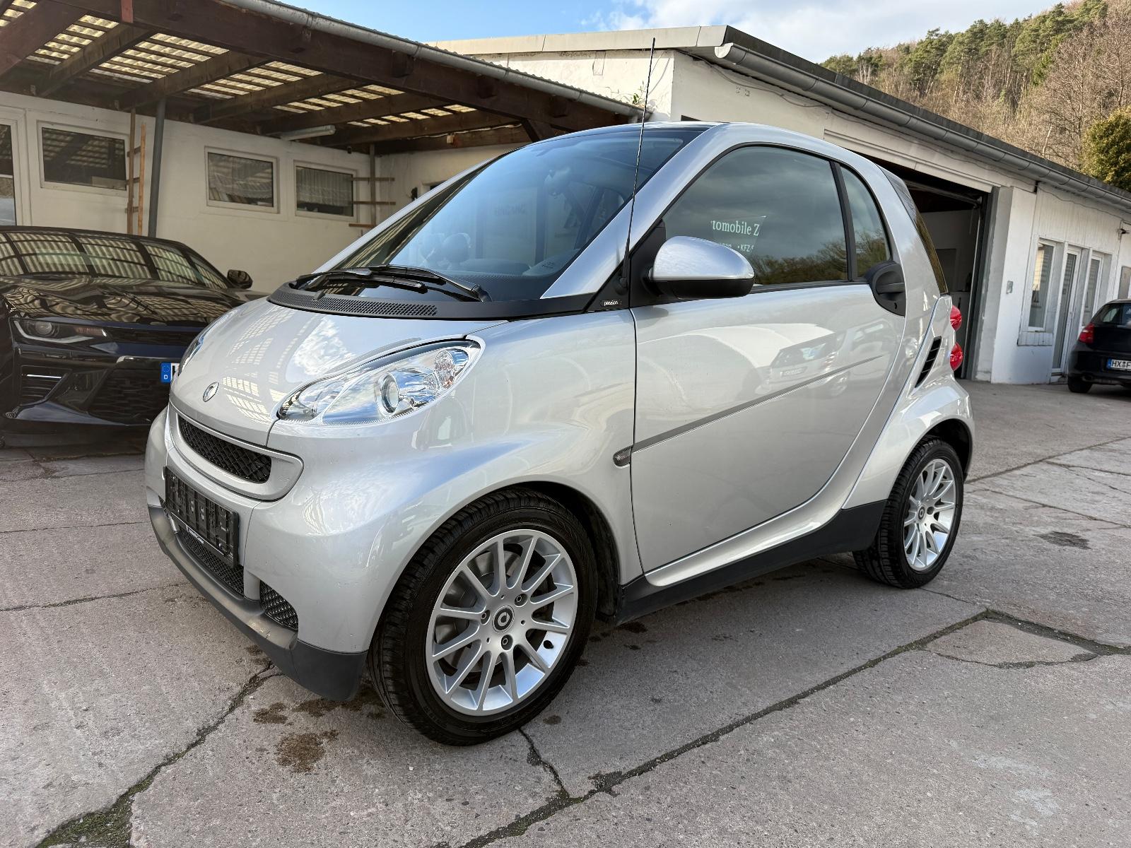 Smart ForTwo fortwo coupe Micro Hybrid Drive 52 kW