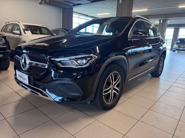 MERCEDES-BENZ Mercedes-Benz GLA GLA 200 d Sport auto