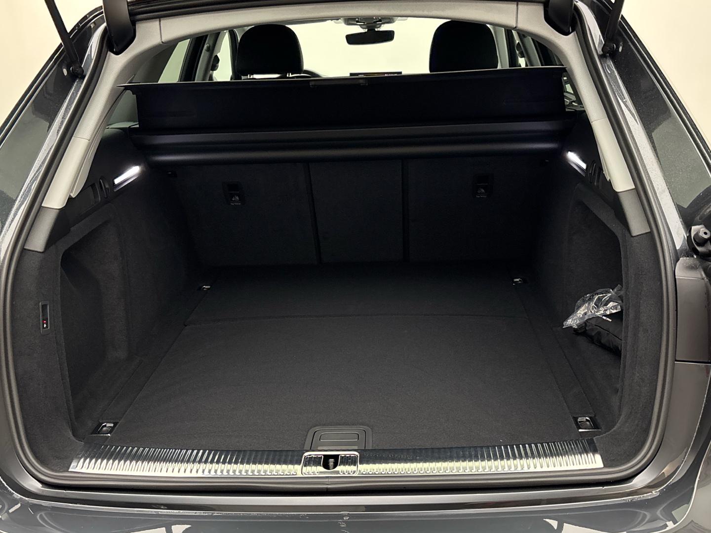 Audi A4 Avant 35 TFSI advanced S tronic MMI LED ACC
