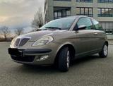 Lancia Auto Lancia Ypsilon 1.3 Benziner, 2004 - Lancia aus 2004: Y