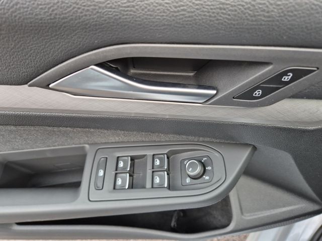 Golf VIII Variant 2.0 TDI Life DSG*LED-MATRIX*NA