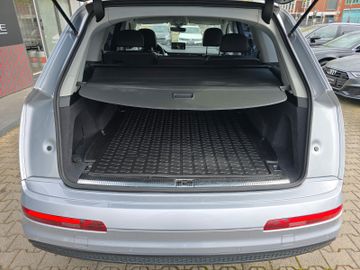 Audi Q7 - 12